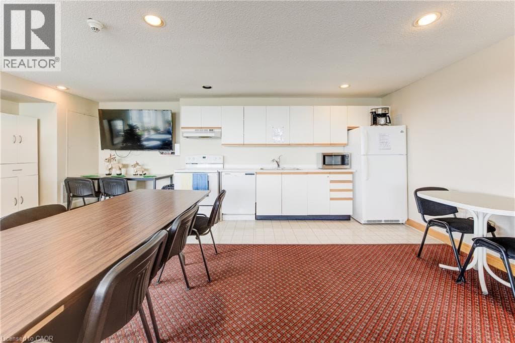 Apartment for sale at 30 BLUE SPRINGS Drive Unit# PH14, Lincoln Heights, Waterloo, Ontario, photo 30