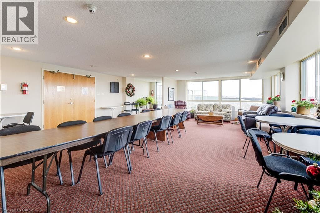 Apartment for sale at 30 BLUE SPRINGS Drive Unit# PH14, Lincoln Heights, Waterloo, Ontario, photo 31