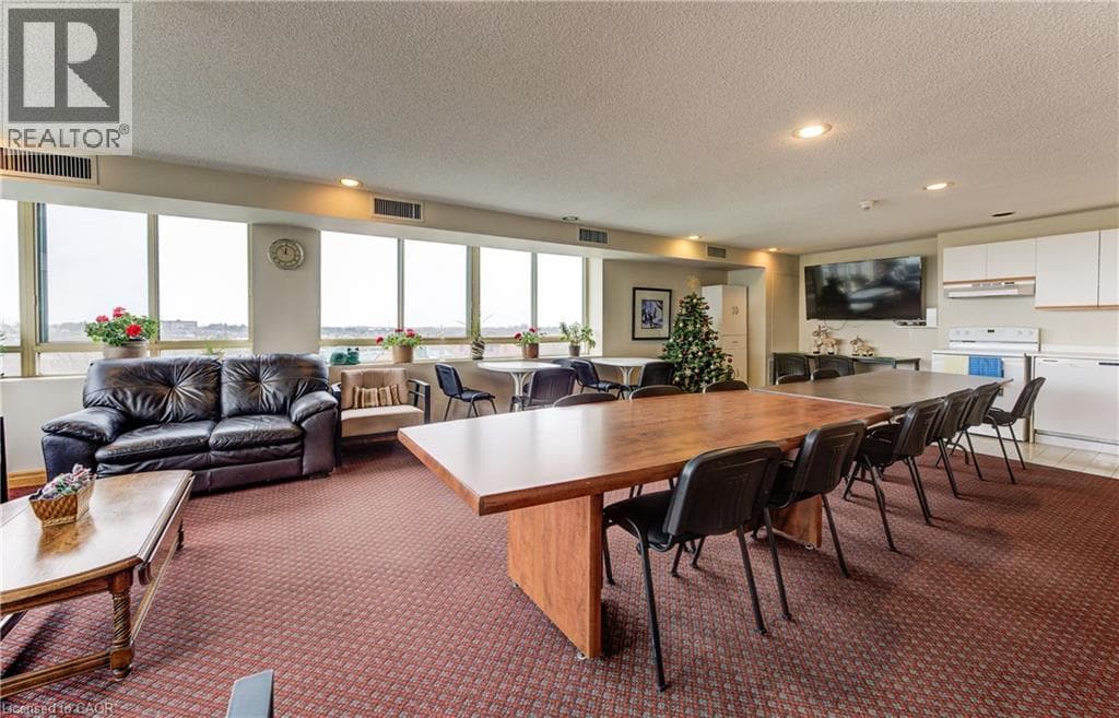 Apartment for sale at 30 BLUE SPRINGS Drive Unit# PH14, Lincoln Heights, Waterloo, Ontario, photo 32