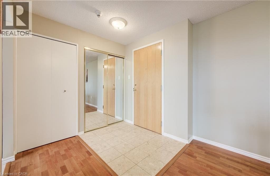 Apartment for sale at 30 BLUE SPRINGS Drive Unit# PH14, Lincoln Heights, Waterloo, Ontario, photo 4