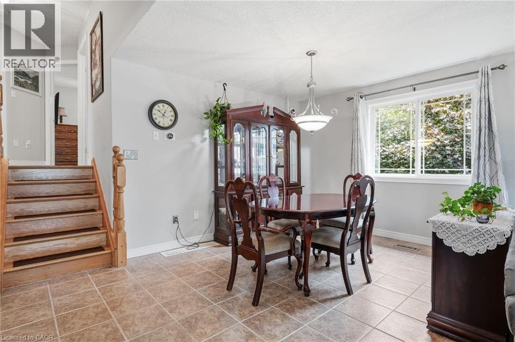 Detached for sale at 125 LANGLAW Drive, Southview, Cambridge, Ontario, photo 9