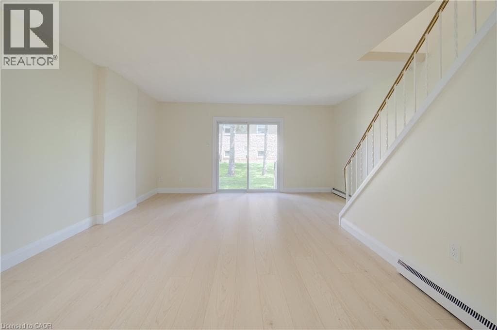 Townhouse for sale at 150 WESTCOURT Place, Uptown West, Waterloo, Ontario, photo 7