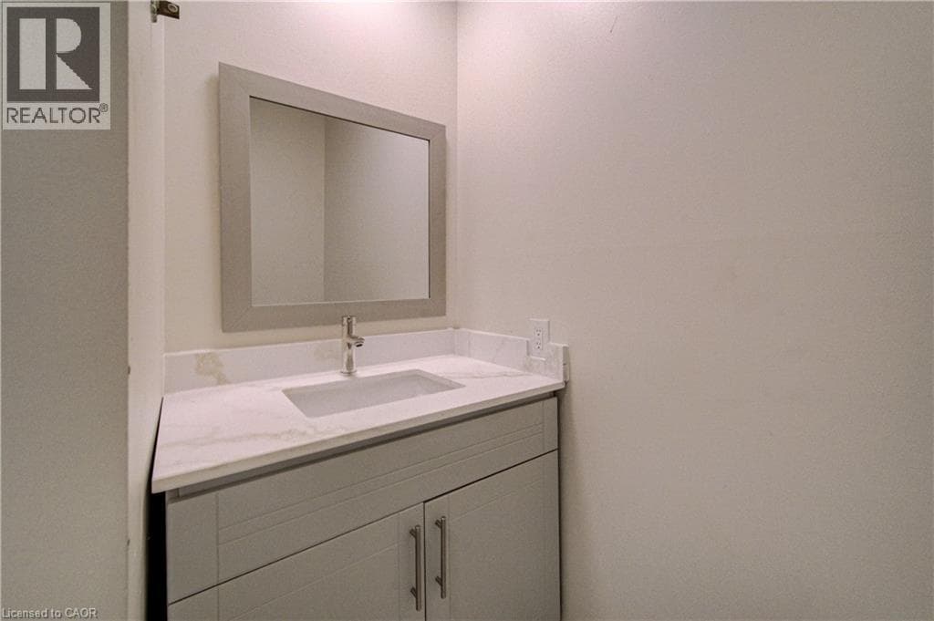 Townhouse for sale at 150 WESTCOURT Place, Uptown West, Waterloo, Ontario, photo 13