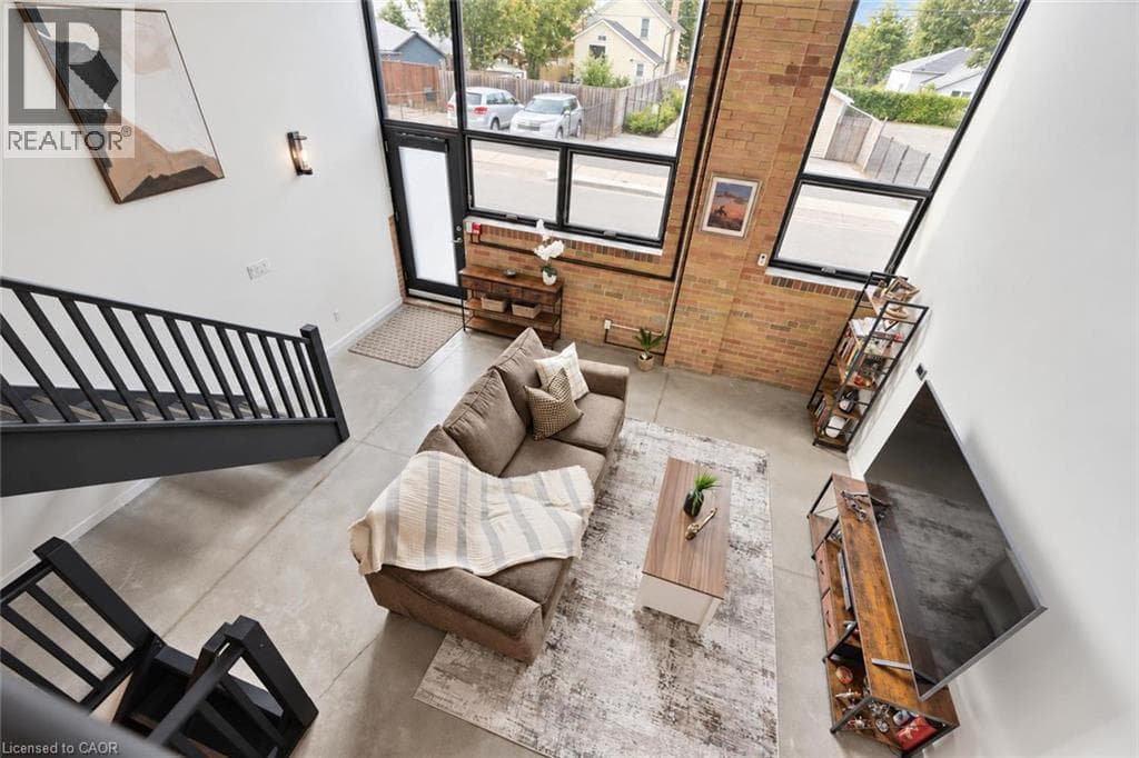 85 SPRUCE Street Unit# 103