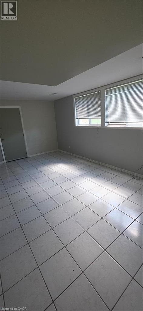 Multi-family for sale at 18 HIGH Street, Sugarbush Park, Waterloo, Ontario, photo 2