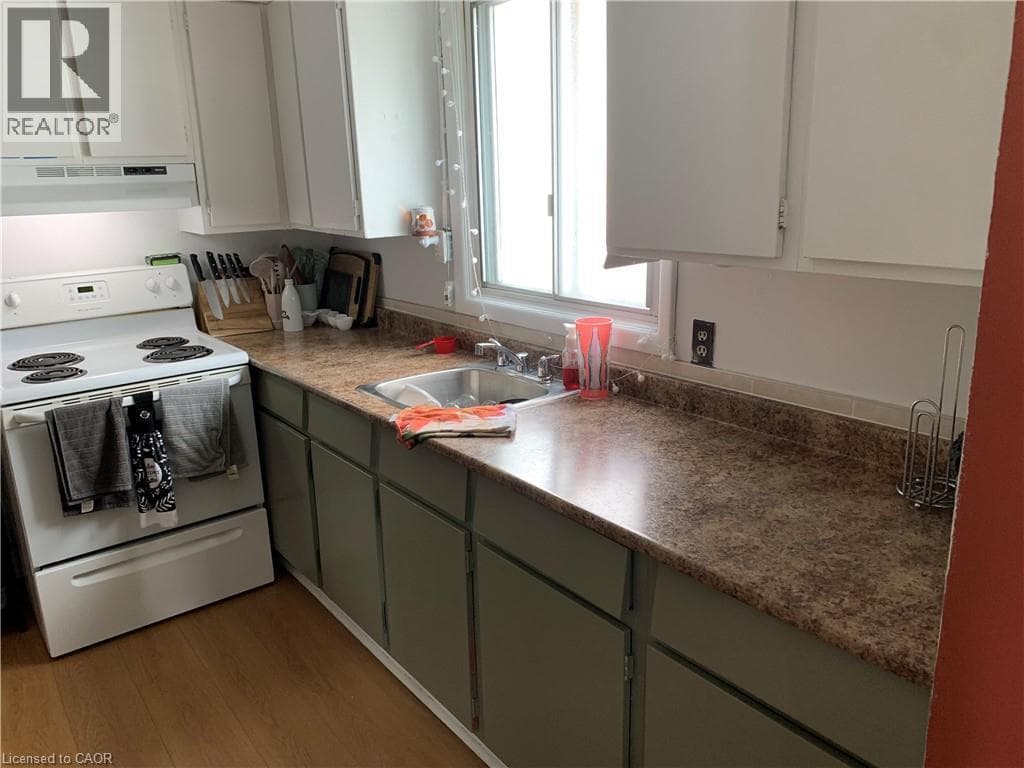 Multi-family for sale at 18 HIGH Street, Sugarbush Park, Waterloo, Ontario, photo 22
