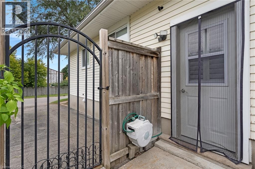 Detached for sale at 63 CEDARHILL Crescent, Country Hills, Kitchener, Ontario, photo 45