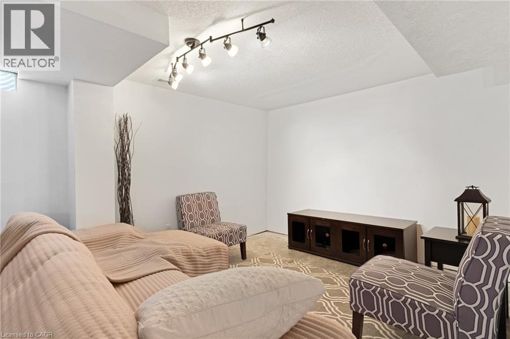 Detached for sale at 63 CEDARHILL Crescent, Country Hills, Kitchener, Ontario, photo 30