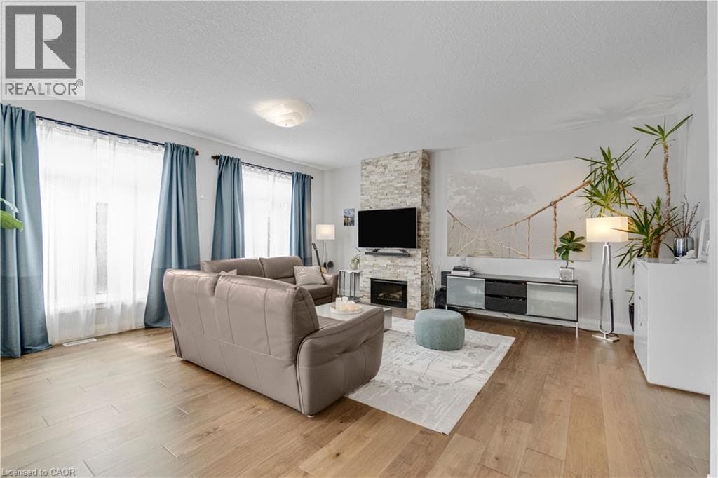 Detached for sale at 83 FRANKFURT Street, Huron Park, Kitchener, Ontario, photo 7