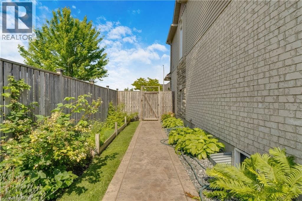 Detached for sale at 83 FRANKFURT Street, Huron Park, Kitchener, Ontario, photo 34