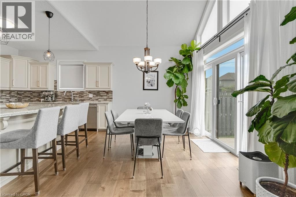 Detached for sale at 83 FRANKFURT Street, Huron Park, Kitchener, Ontario, photo 12