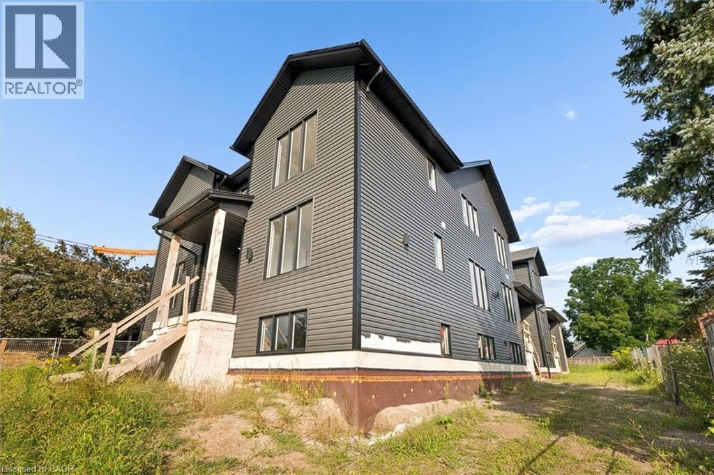 Multi-family for sale at 138 CHARLOTTA Street, Baden, Wilmot, Ontario, photo 4