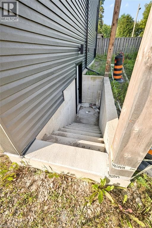Multi-family for sale at 138 CHARLOTTA Street, Baden, Wilmot, Ontario, photo 7