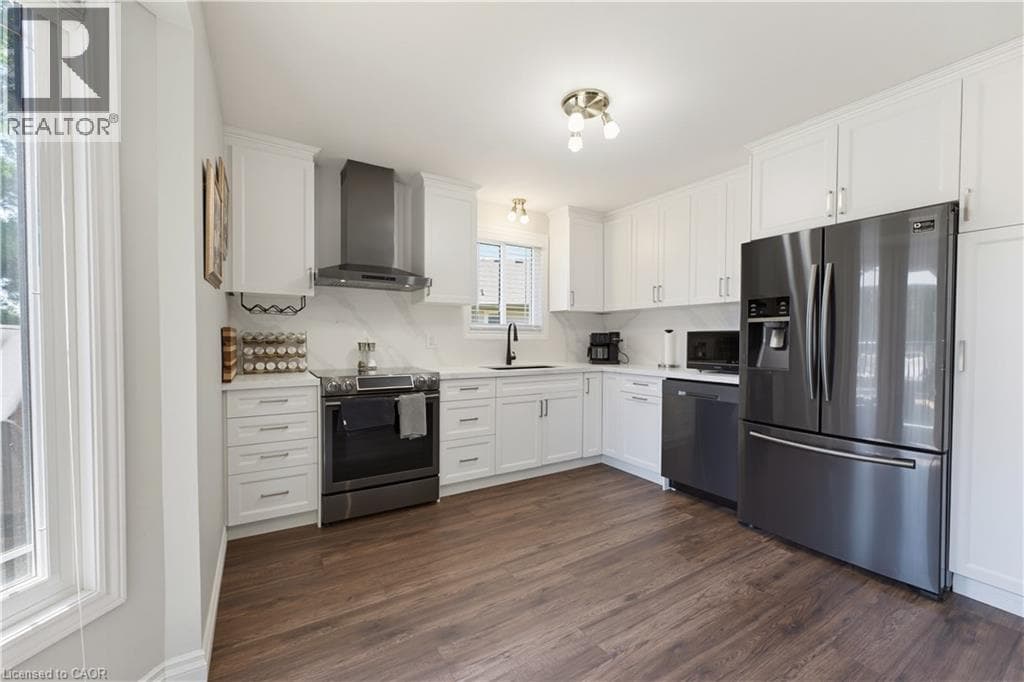Detached for sale at 32 STONEHAVEN Place, St Andrews Hills, Cambridge, Ontario, photo 10