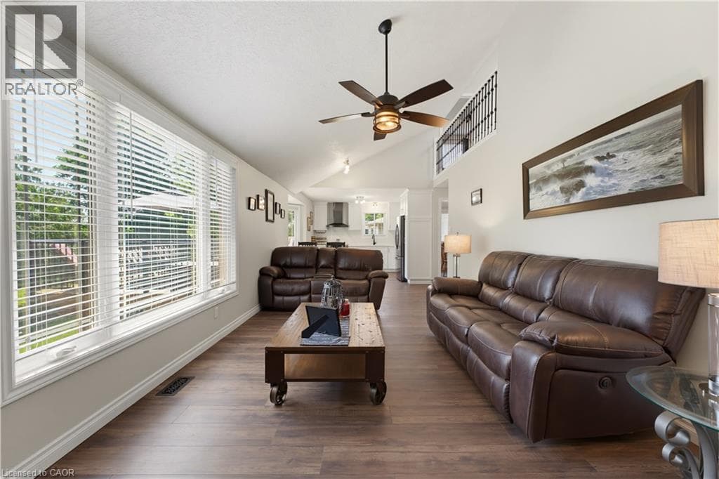 Detached for sale at 32 STONEHAVEN Place, St Andrews Hills, Cambridge, Ontario, photo 14