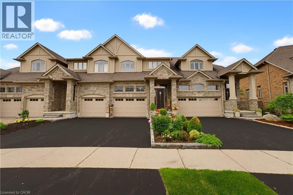 Townhouse for sale at 123 OAK PARK Drive, Carriage Crossing, Waterloo, Ontario, photo 2