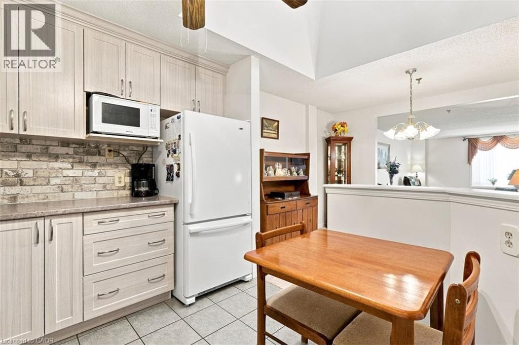 Apartment for sale at 1009 QUEENSTON Road Unit# 217, Central Park, Cambridge, Ontario, photo 8