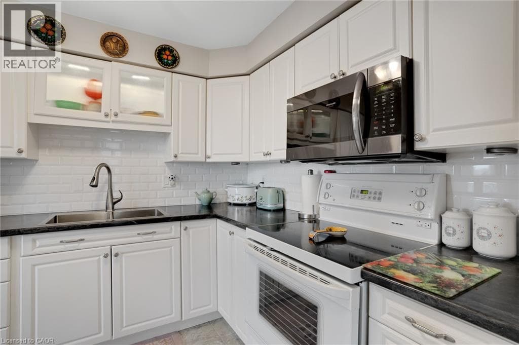 Apartment for sale at 1414 KING Street E Unit# 703, Eastwood, Kitchener, Ontario, photo 15