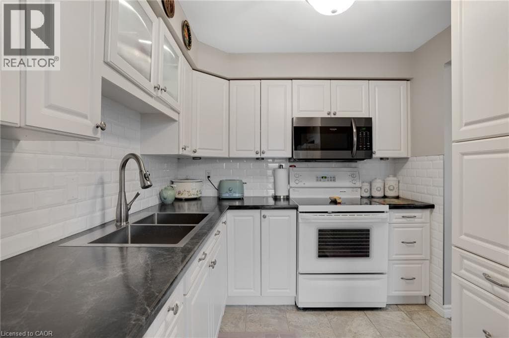 Apartment for sale at 1414 KING Street E Unit# 703, Eastwood, Kitchener, Ontario, photo 16