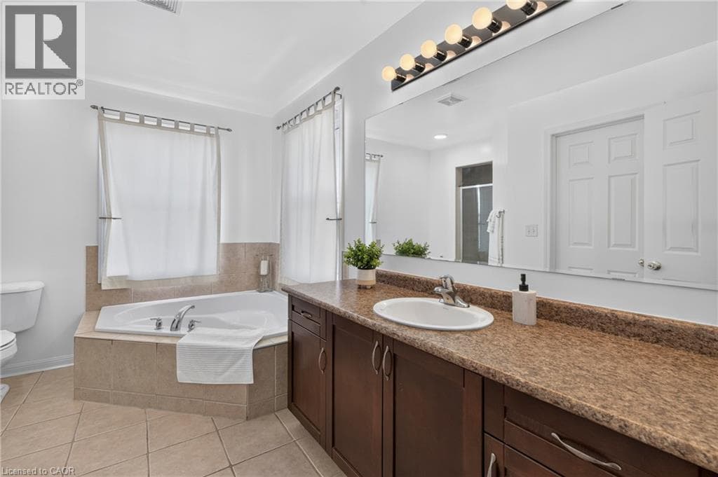 Detached for sale at 139 GARTH MASSEY Drive, Shades Mills, Cambridge, Ontario, photo 15