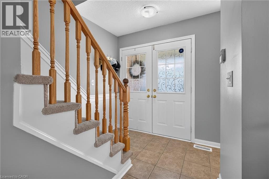 Detached for sale at 139 GARTH MASSEY Drive, Shades Mills, Cambridge, Ontario, photo 3