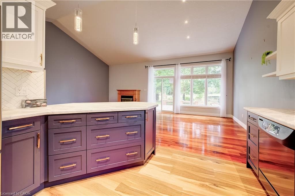 Detached for sale at 11 SUN VALLEY Drive, Wilmot, Ontario, photo 6