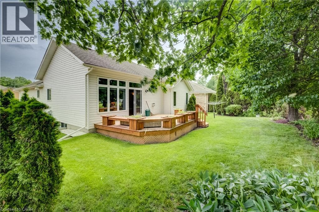 Detached for sale at 11 SUN VALLEY Drive, Wilmot, Ontario, photo 34