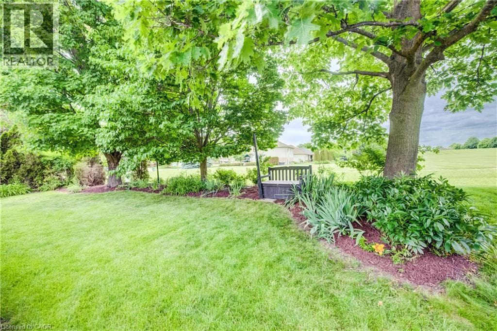 Detached for sale at 11 SUN VALLEY Drive, Wilmot, Ontario, photo 28