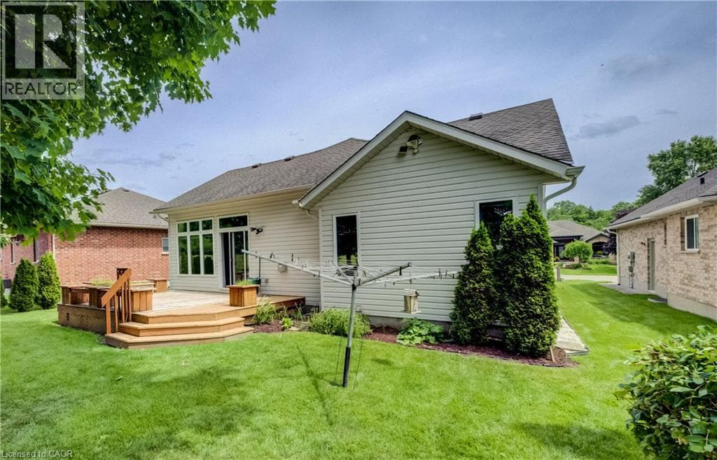 Detached for sale at 11 SUN VALLEY Drive, Wilmot, Ontario, photo 31