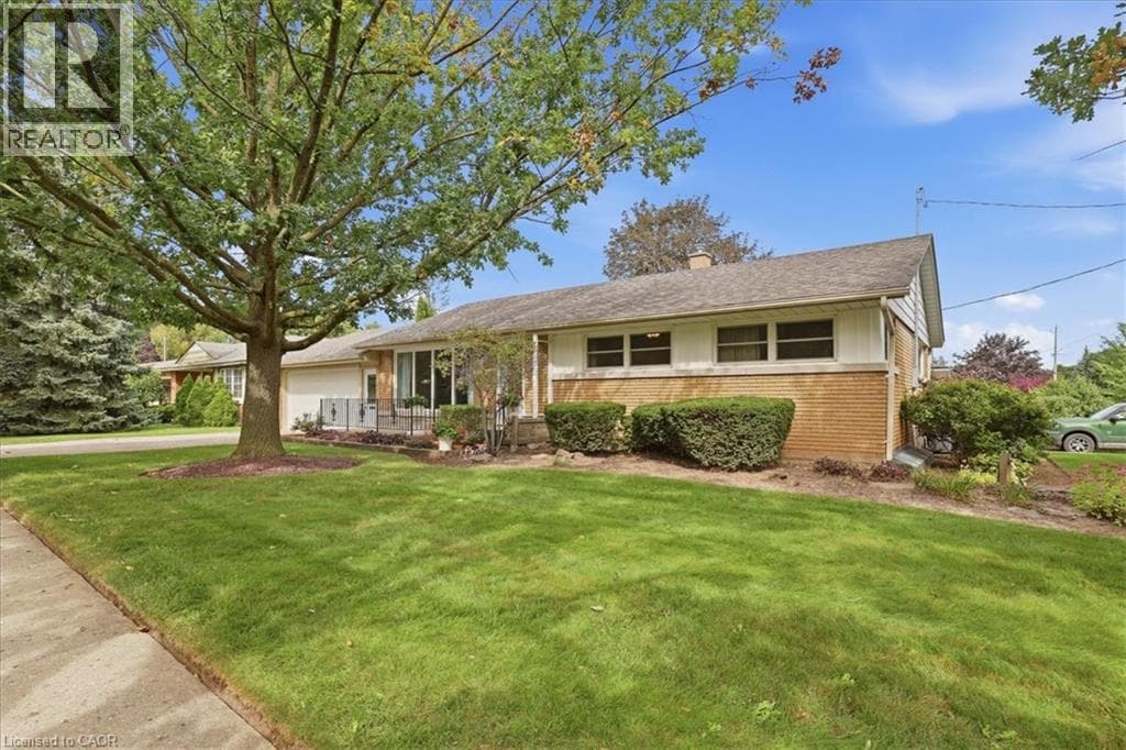 Detached for sale at 1054 UNION Street, Fairfield, Kitchener, Ontario, photo 2