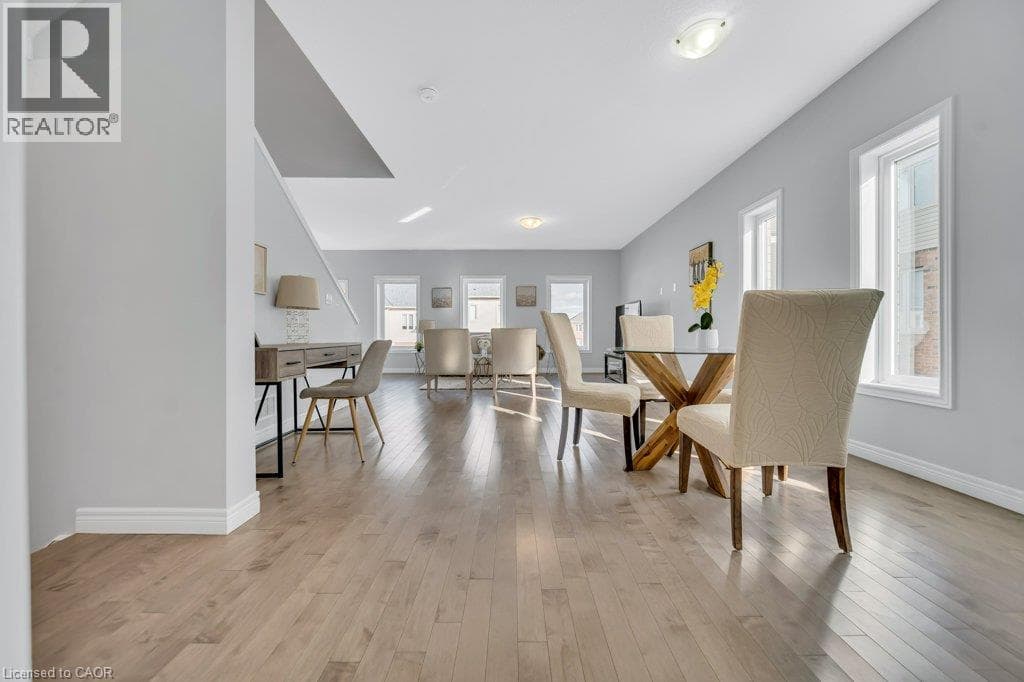 Detached for sale at 43 SUGAR Trail, Huron Park, Kitchener, Ontario, photo 9