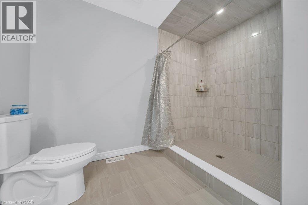 Detached for sale at 43 SUGAR Trail, Huron Park, Kitchener, Ontario, photo 28