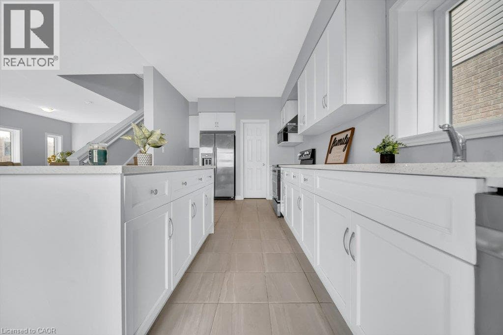 Detached for sale at 43 SUGAR Trail, Huron Park, Kitchener, Ontario, photo 14
