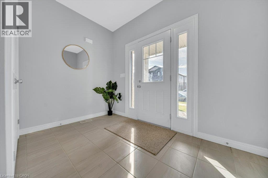 Detached for sale at 43 SUGAR Trail, Huron Park, Kitchener, Ontario, photo 8