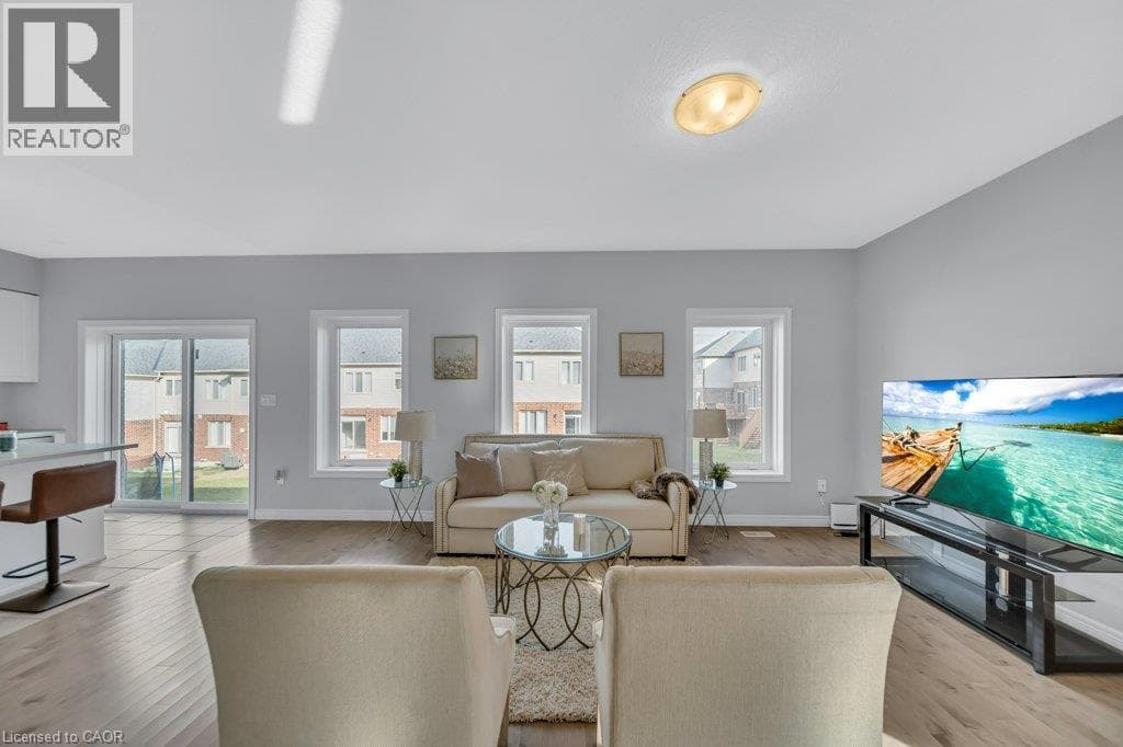 Detached for sale at 43 SUGAR Trail, Huron Park, Kitchener, Ontario, photo 10