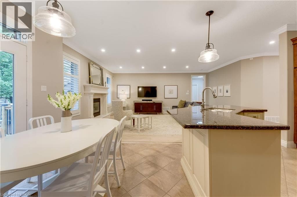 Detached for sale at 213 EDGEWATER Crescent, Grand River South, Kitchener, Ontario, photo 15