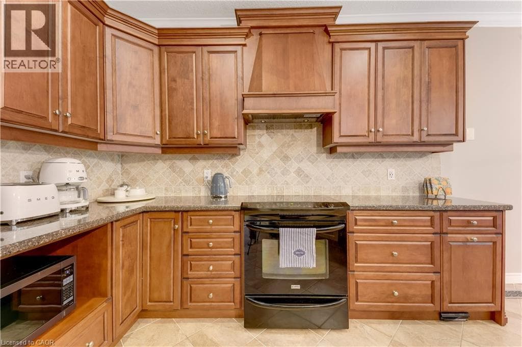 Detached for sale at 213 EDGEWATER Crescent, Grand River South, Kitchener, Ontario, photo 17