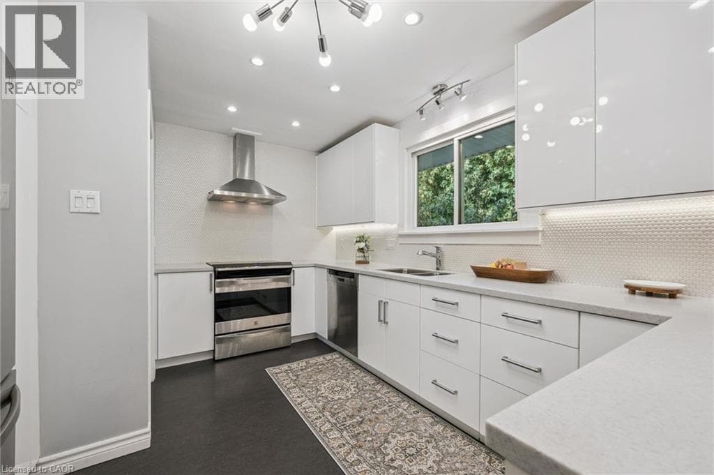 Detached for sale at 58 BRADLEY Drive, Stanley Park, Kitchener, Ontario, photo 11