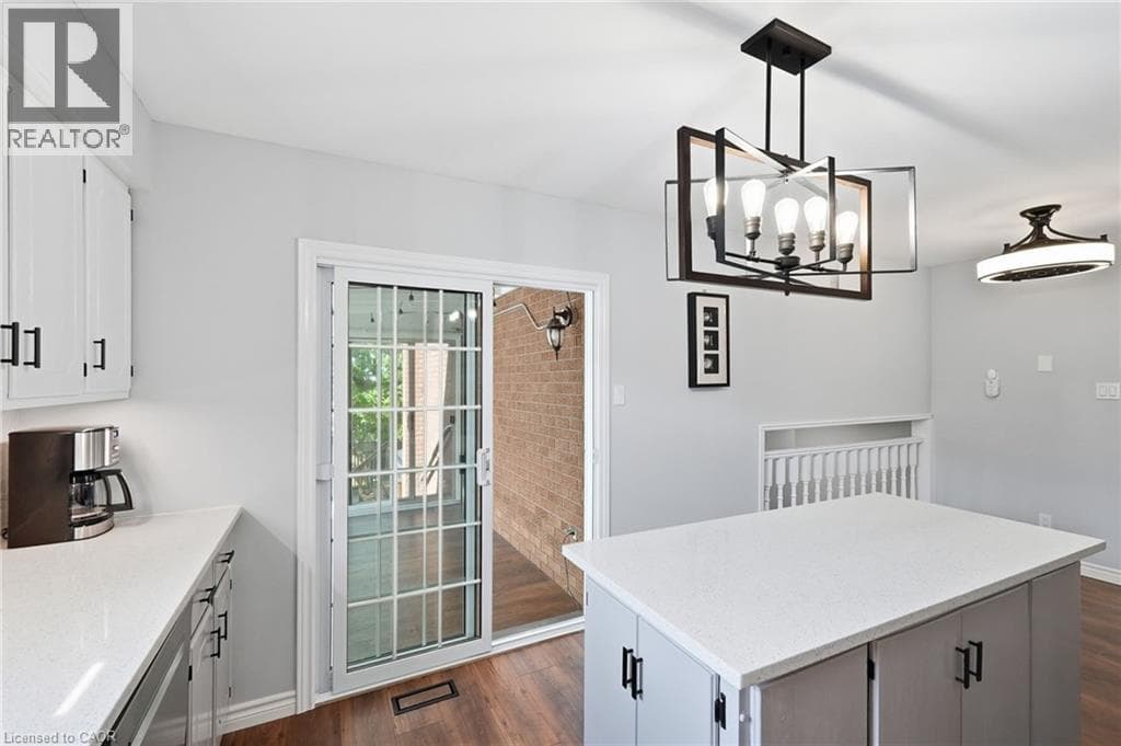 Detached for sale at 60 EBYDALE Drive, Idlewood, Kitchener, Ontario, photo 14