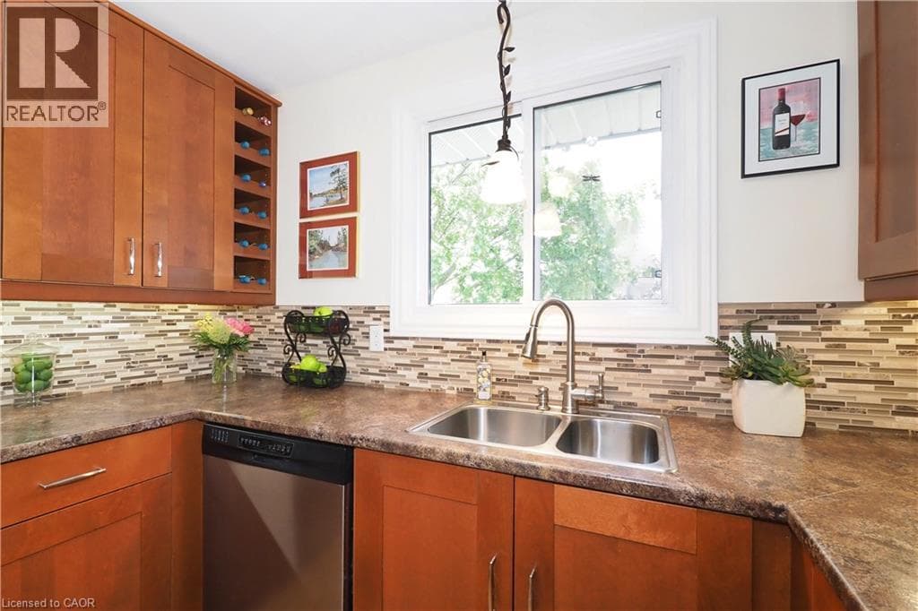 Detached for sale at 59 BAKERSFIELD Drive, Southview, Cambridge, Ontario, photo 13