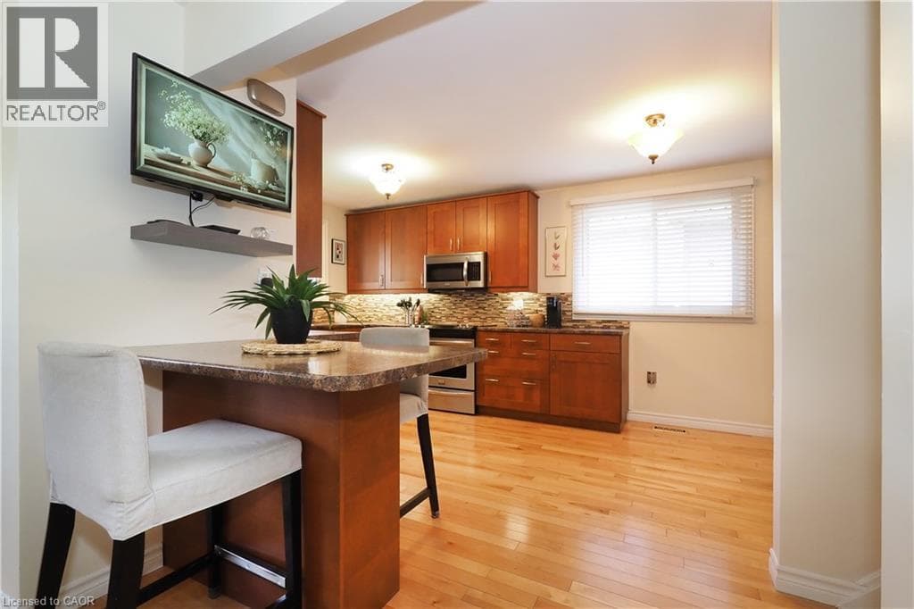 Detached for sale at 59 BAKERSFIELD Drive, Southview, Cambridge, Ontario, photo 8