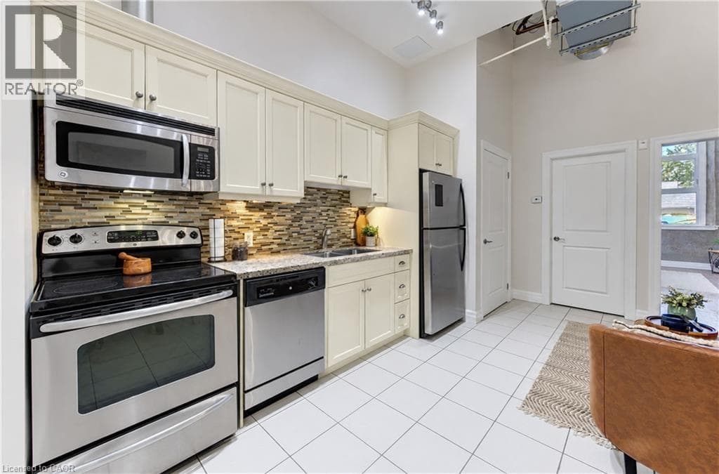 Apartment for sale at 25 CONCESSION Street Unit# 110, Downtown Galt, Cambridge, Ontario, photo 14