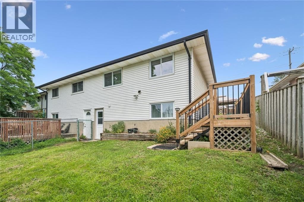 Semi-detached for sale at 847 DOON VILLAGE Road, Pioneer Park, Kitchener, Ontario, photo 2