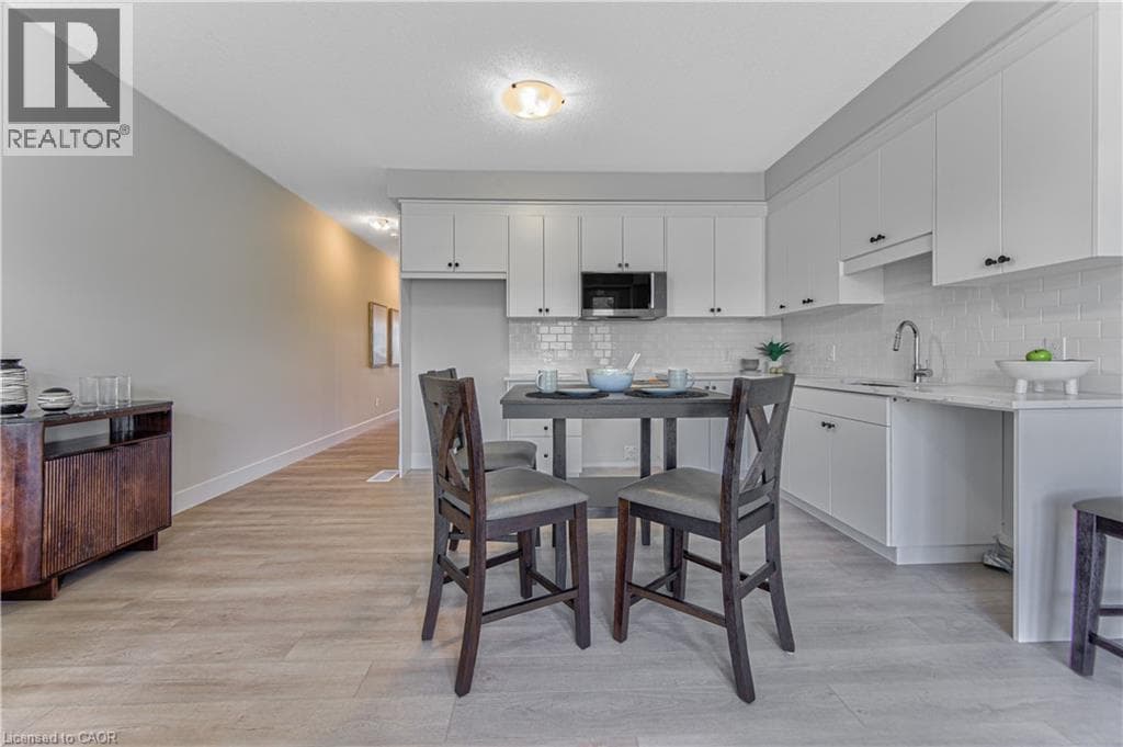 Townhouse for sale at 167 DUNNIGAN Drive, Grand River North, Kitchener, Ontario, photo 13