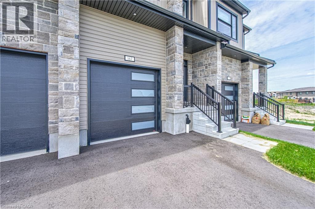 Townhouse for sale at 167 DUNNIGAN Drive, Grand River North, Kitchener, Ontario, photo 4