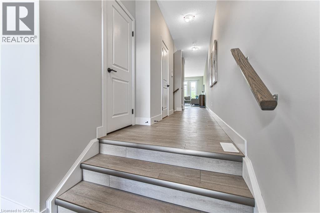 Townhouse for sale at 167 DUNNIGAN Drive, Grand River North, Kitchener, Ontario, photo 6