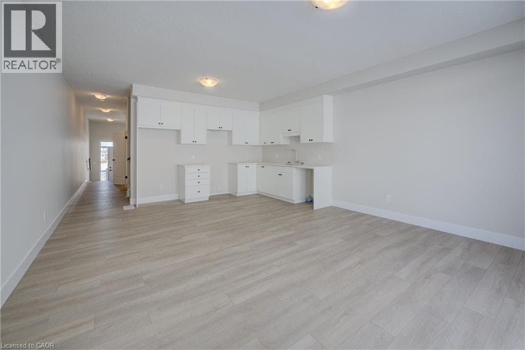 Townhouse for sale at 163 DUNNIGAN Drive, Grand River North, Kitchener, Ontario, photo 9