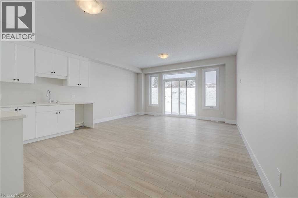 Townhouse for sale at 163 DUNNIGAN Drive, Grand River North, Kitchener, Ontario, photo 7