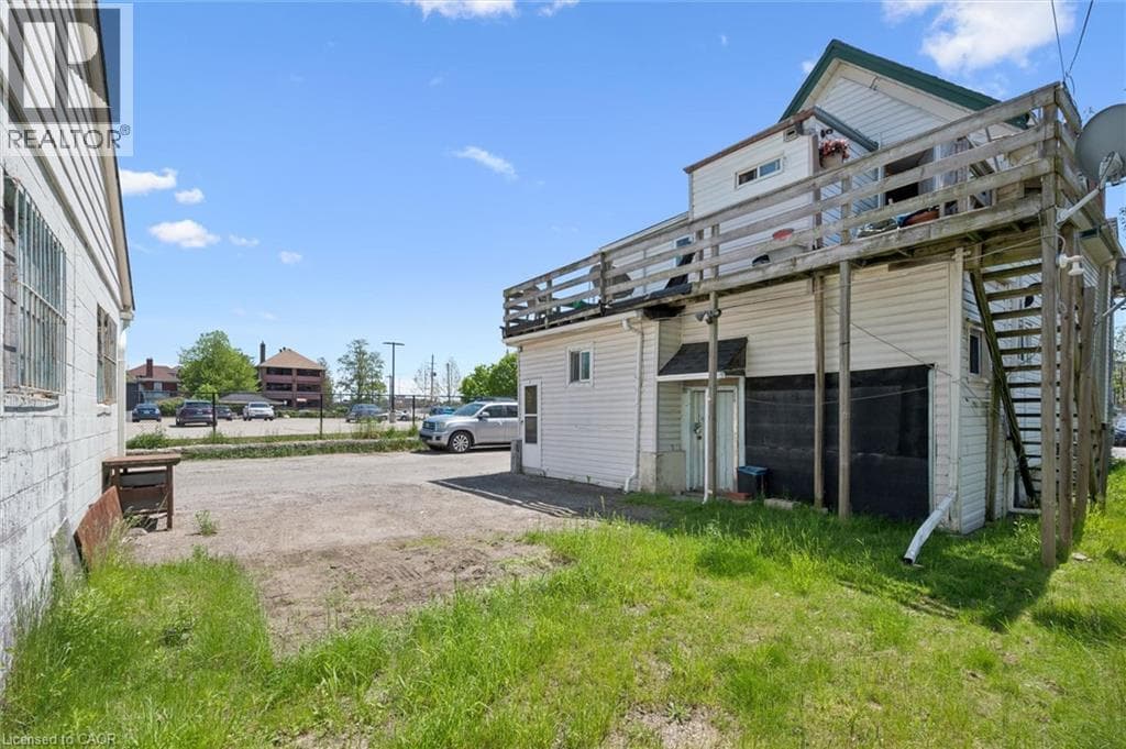 Multi-family for sale at 202 BREITHAUPT Street, Mt. Hope Huron Park, Kitchener, Ontario, photo 6
