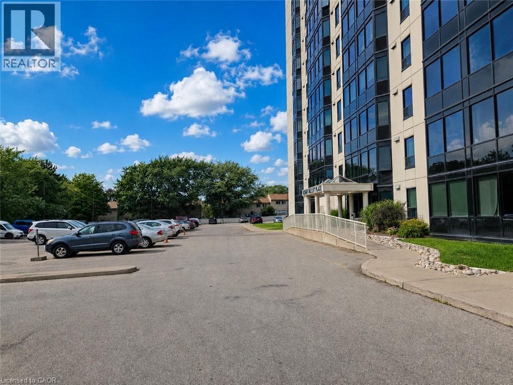 Apartment for sale at 35 GREEN VALLEY Drive Unit# 1511, Pioneer Park, Kitchener, Ontario, photo 4